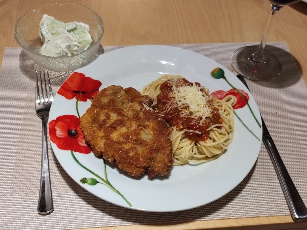 Milanese cutlet – Mailänder Schnitzel – Food and Travel