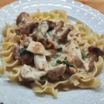 The ragout with chanterelles. Das Ragout mit Pfifferlingen.
