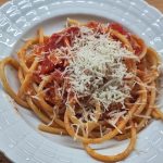 Pasta amatriciana with bucatini. Pasta amatriciana mit Bucatinie.